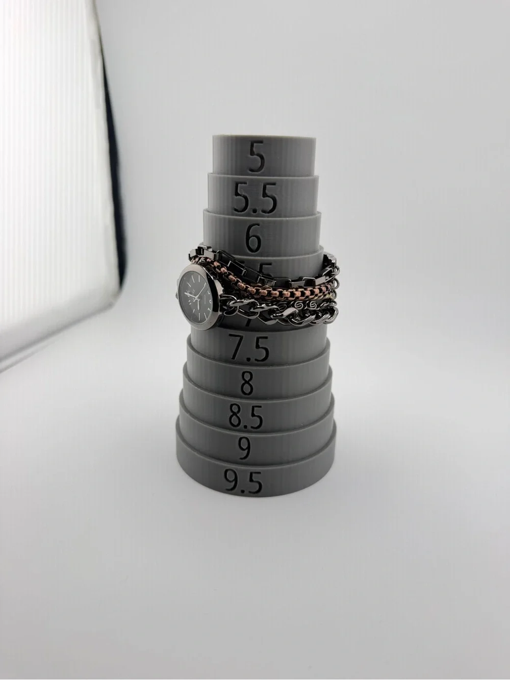 N/A layered chain